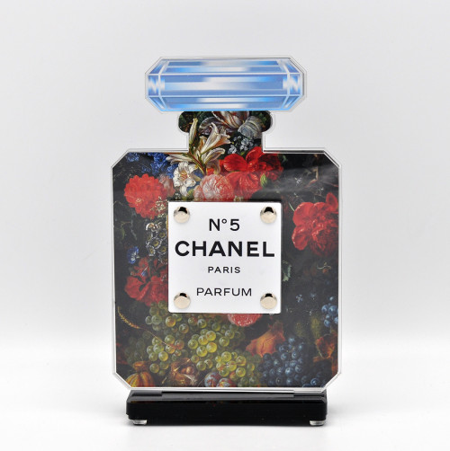 Ad van Hassel + Chanel No5 Parfum Flowers